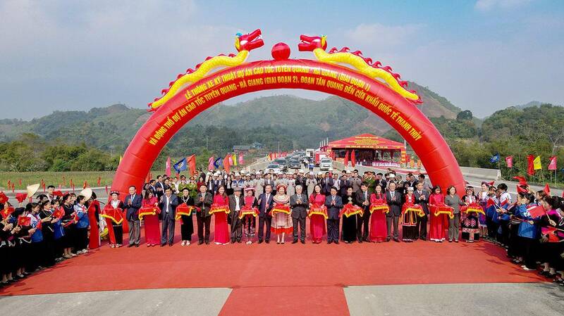 Cả nước đồng loạt khởi công và khánh thành 234 dự án trọng điểm: Cú hích mạnh mẽ cho kinh tế - xã hội